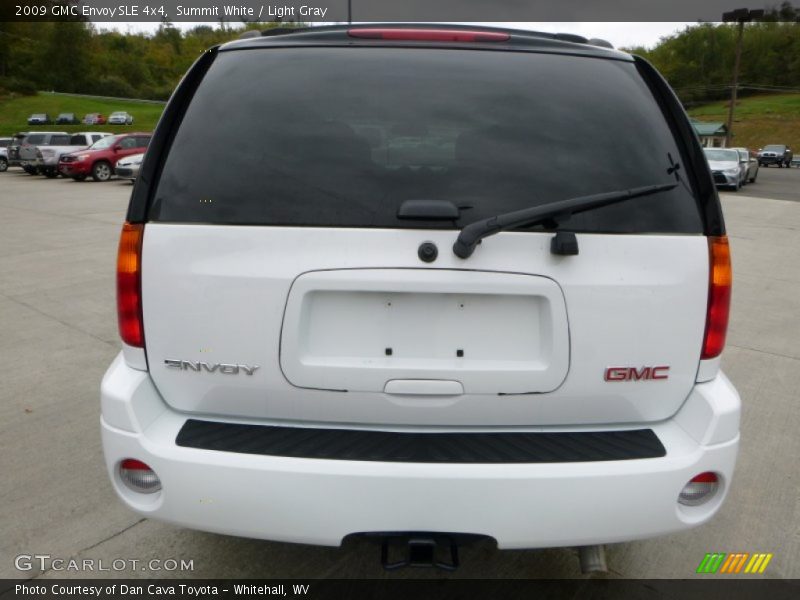 Summit White / Light Gray 2009 GMC Envoy SLE 4x4