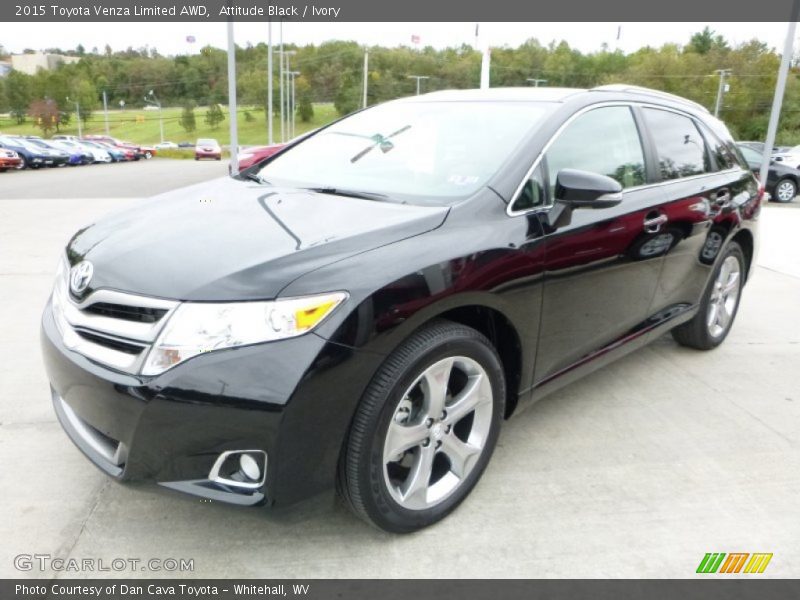 Front 3/4 View of 2015 Venza Limited AWD