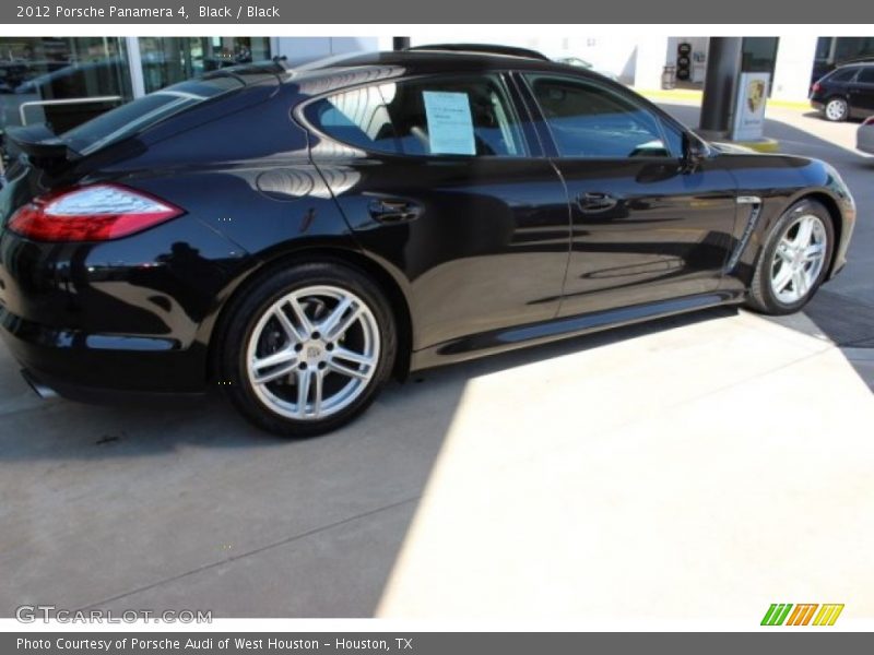 Black / Black 2012 Porsche Panamera 4