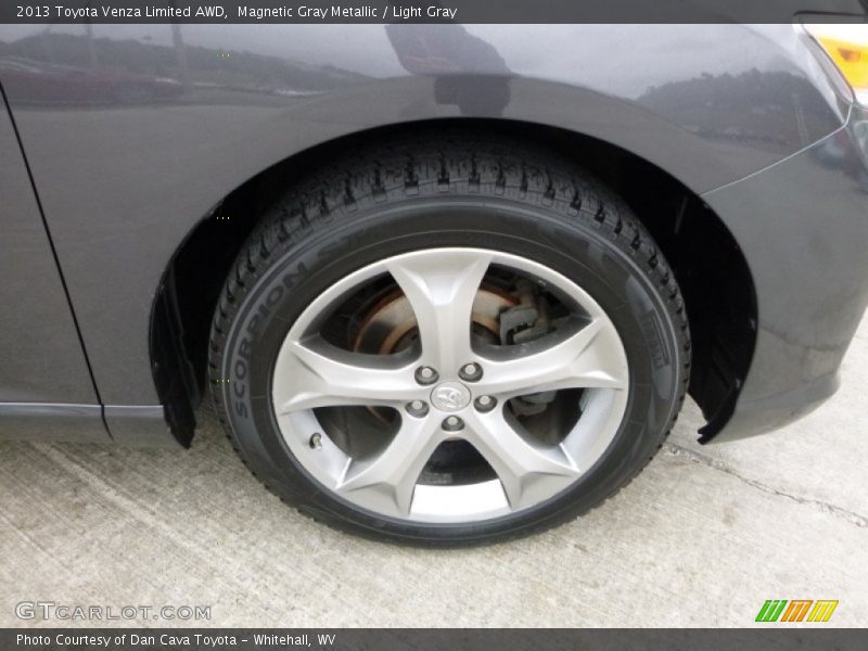 Magnetic Gray Metallic / Light Gray 2013 Toyota Venza Limited AWD