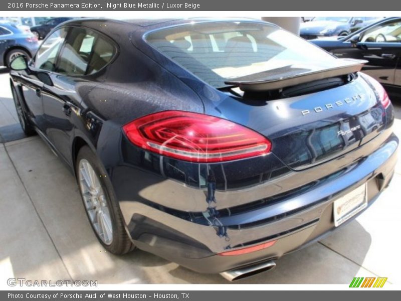 Night Blue Metallic / Luxor Beige 2016 Porsche Panamera Edition