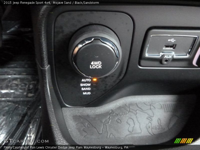 Mojave Sand / Black/Sandstorm 2015 Jeep Renegade Sport 4x4