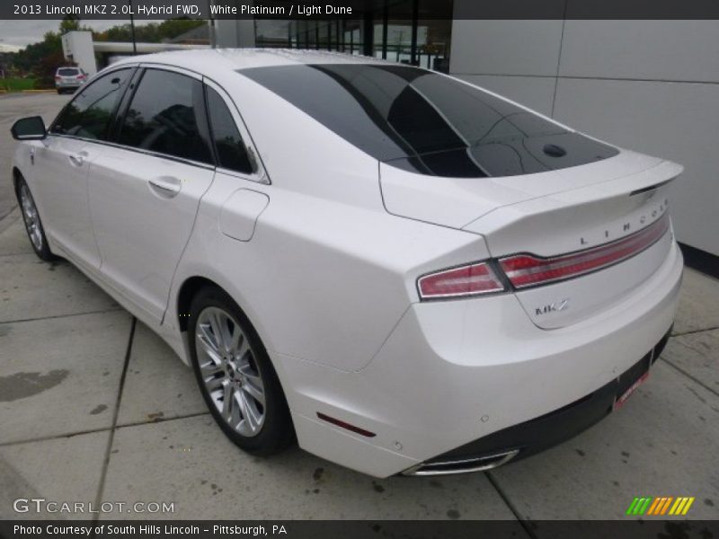 White Platinum / Light Dune 2013 Lincoln MKZ 2.0L Hybrid FWD