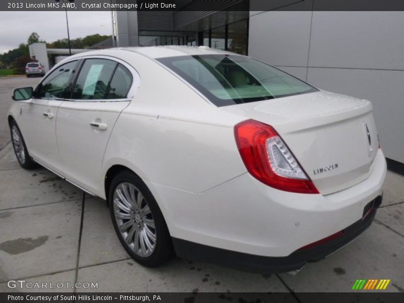 Crystal Champagne / Light Dune 2013 Lincoln MKS AWD