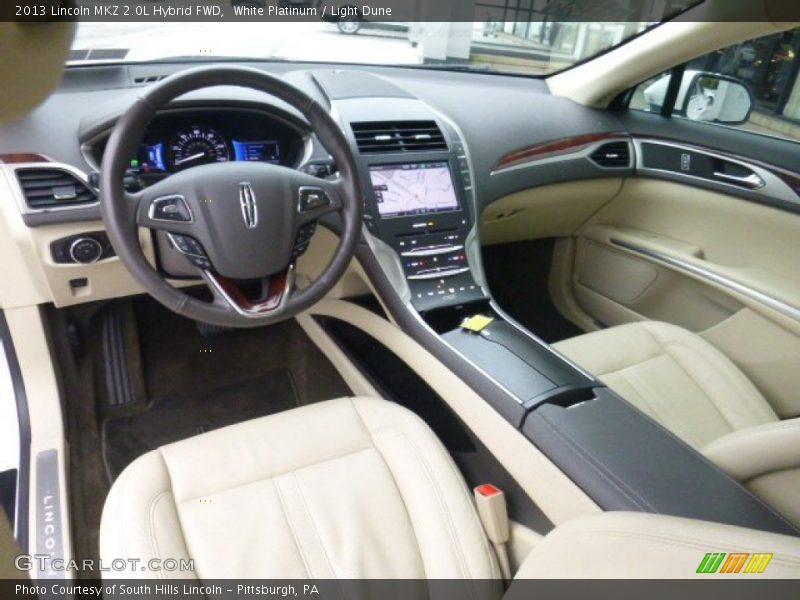 White Platinum / Light Dune 2013 Lincoln MKZ 2.0L Hybrid FWD