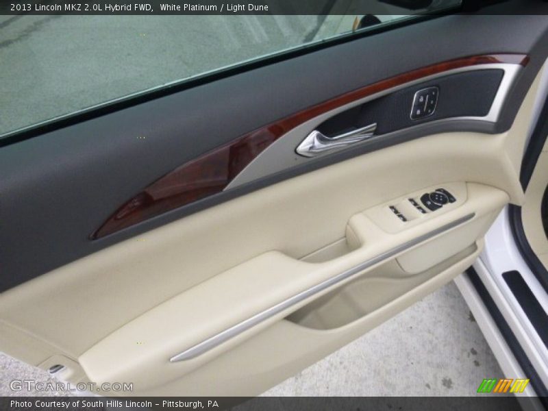 White Platinum / Light Dune 2013 Lincoln MKZ 2.0L Hybrid FWD