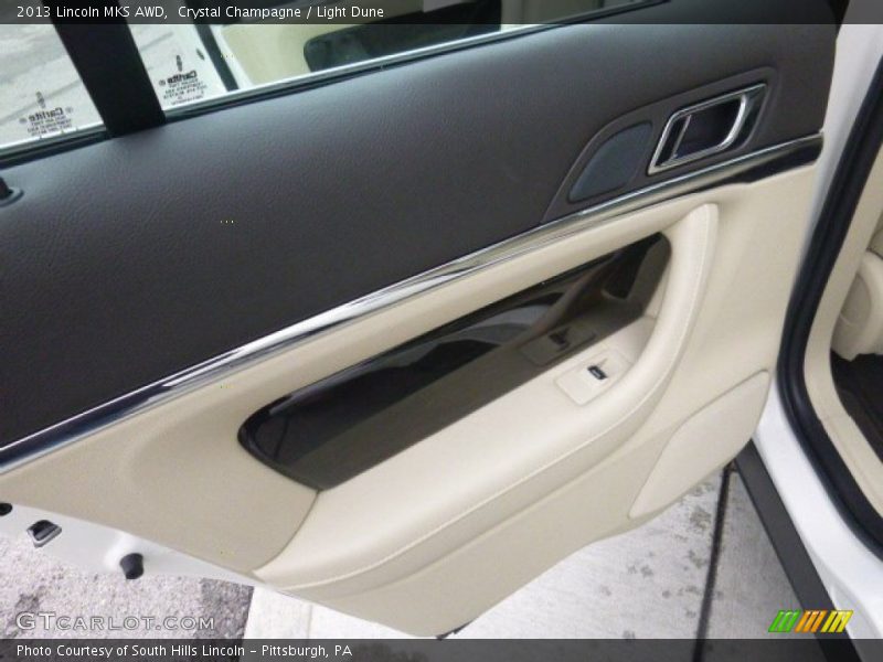 Crystal Champagne / Light Dune 2013 Lincoln MKS AWD