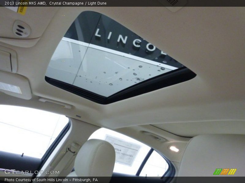 Crystal Champagne / Light Dune 2013 Lincoln MKS AWD