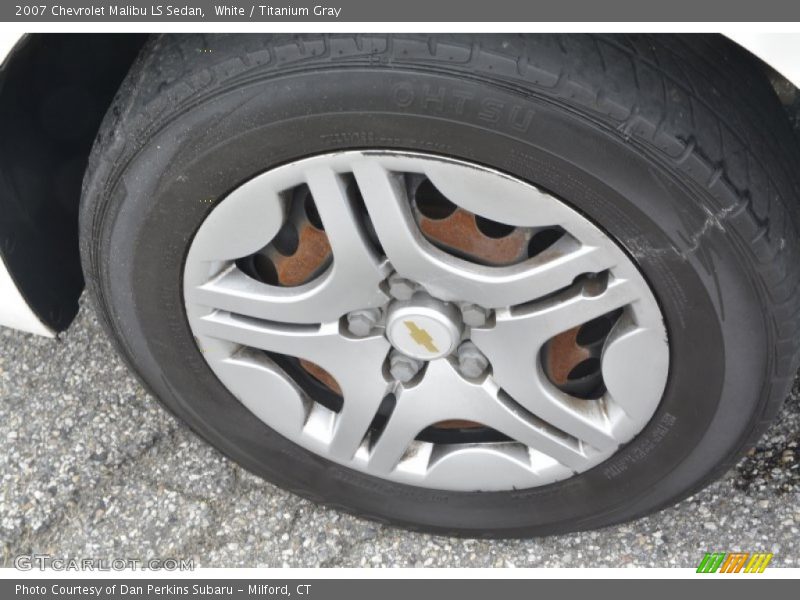 White / Titanium Gray 2007 Chevrolet Malibu LS Sedan