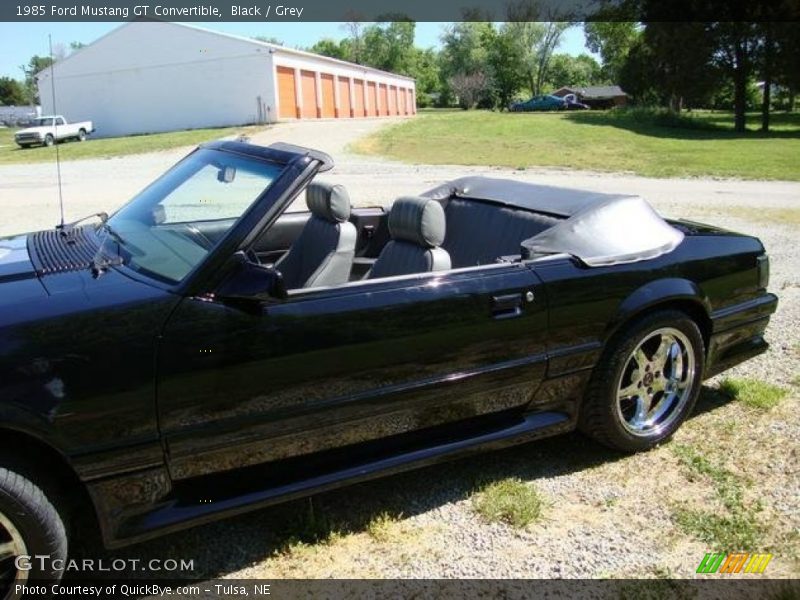 Black / Grey 1985 Ford Mustang GT Convertible