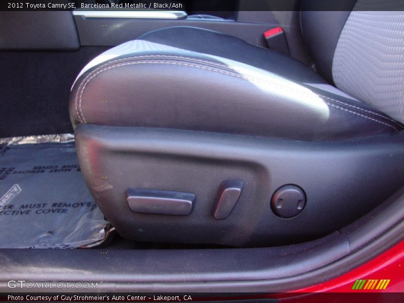 Barcelona Red Metallic / Black/Ash 2012 Toyota Camry SE