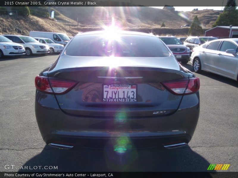 Granite Crystal Metallic / Black 2015 Chrysler 200 S