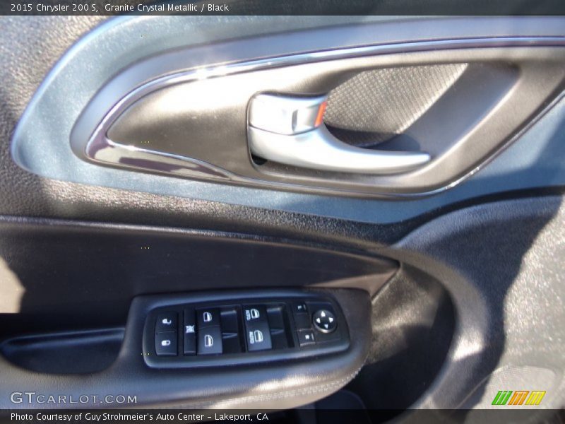 Granite Crystal Metallic / Black 2015 Chrysler 200 S