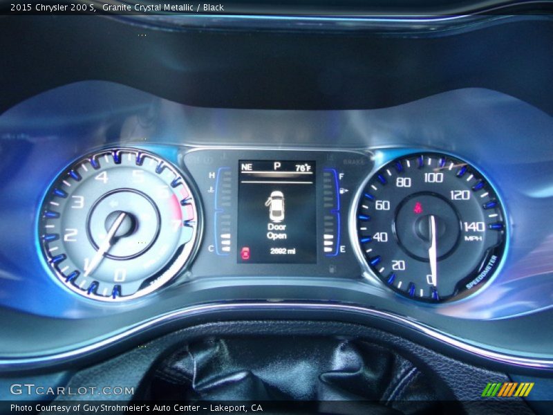 Granite Crystal Metallic / Black 2015 Chrysler 200 S
