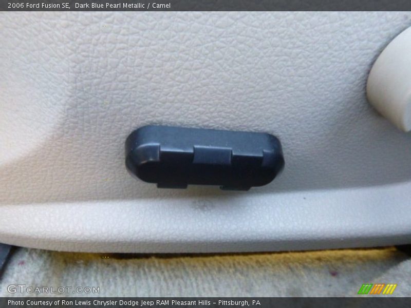 Dark Blue Pearl Metallic / Camel 2006 Ford Fusion SE