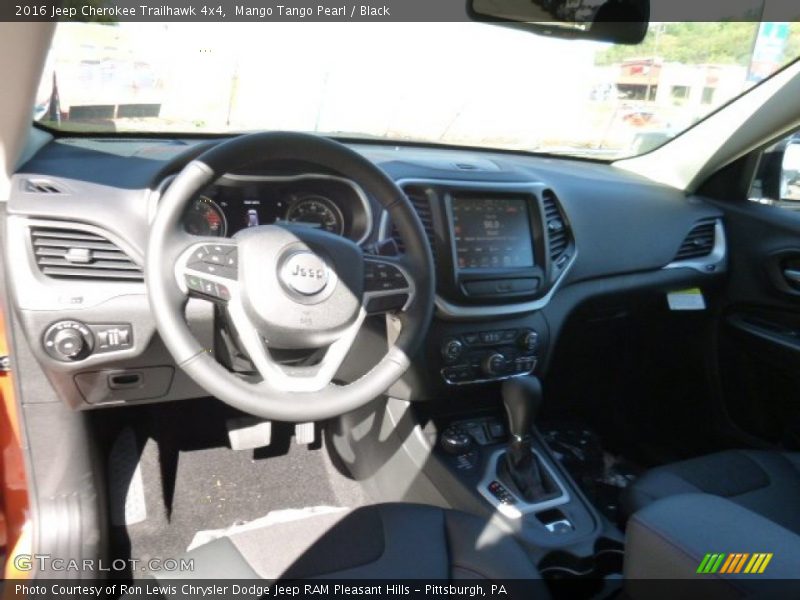 Mango Tango Pearl / Black 2016 Jeep Cherokee Trailhawk 4x4