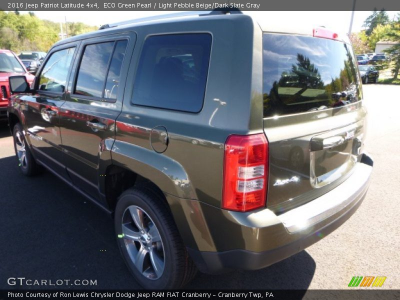 ECO Green Pearl / Light Pebble Beige/Dark Slate Gray 2016 Jeep Patriot Latitude 4x4