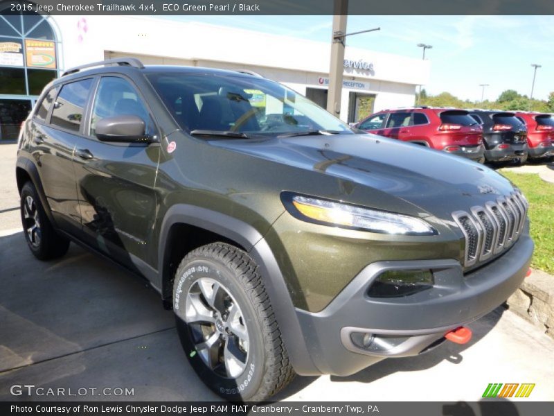 ECO Green Pearl / Black 2016 Jeep Cherokee Trailhawk 4x4