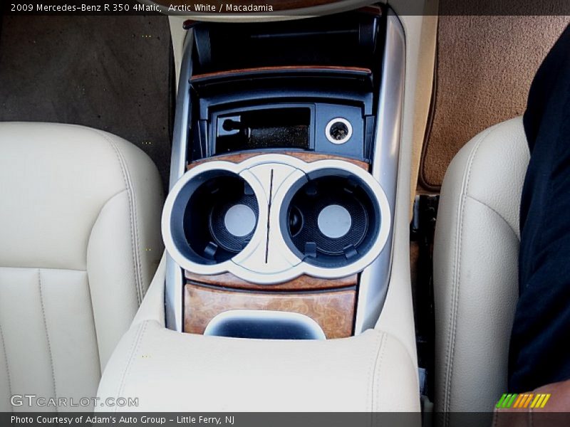 Arctic White / Macadamia 2009 Mercedes-Benz R 350 4Matic