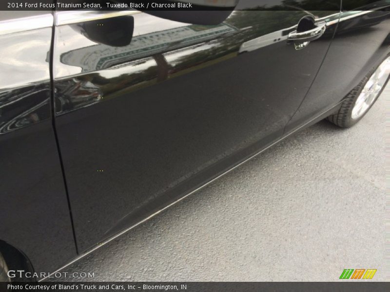 Tuxedo Black / Charcoal Black 2014 Ford Focus Titanium Sedan
