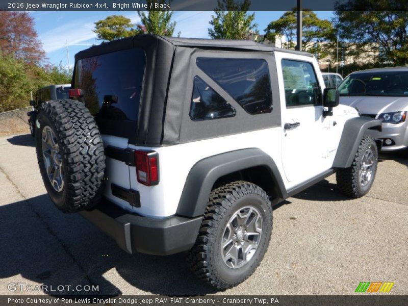 Bright White / Black 2016 Jeep Wrangler Rubicon 4x4