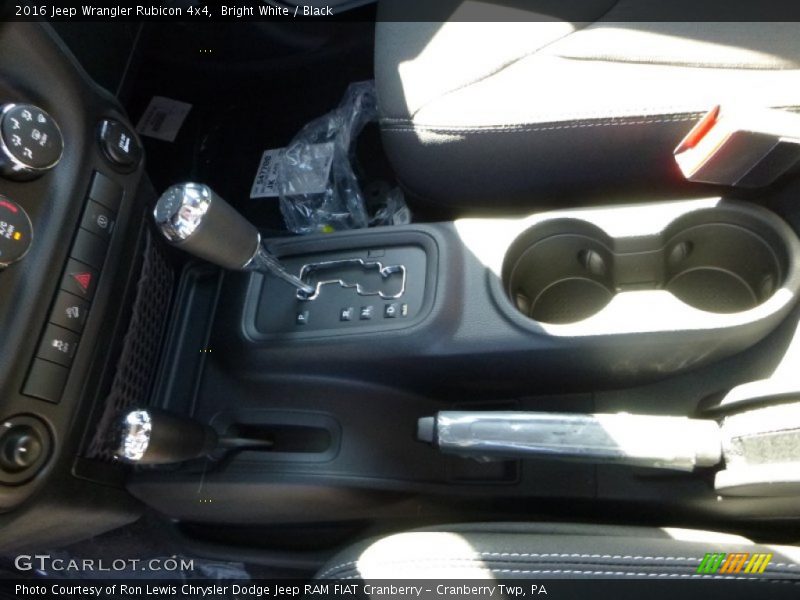 Bright White / Black 2016 Jeep Wrangler Rubicon 4x4