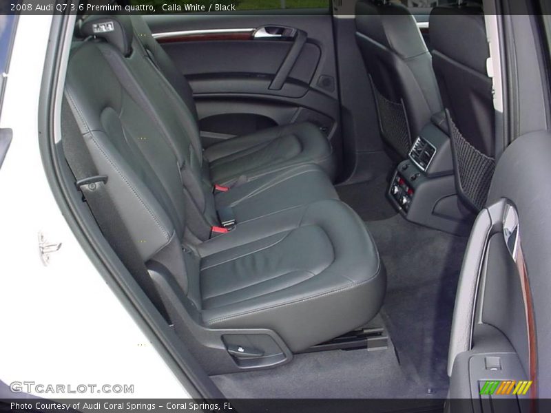 Calla White / Black 2008 Audi Q7 3.6 Premium quattro