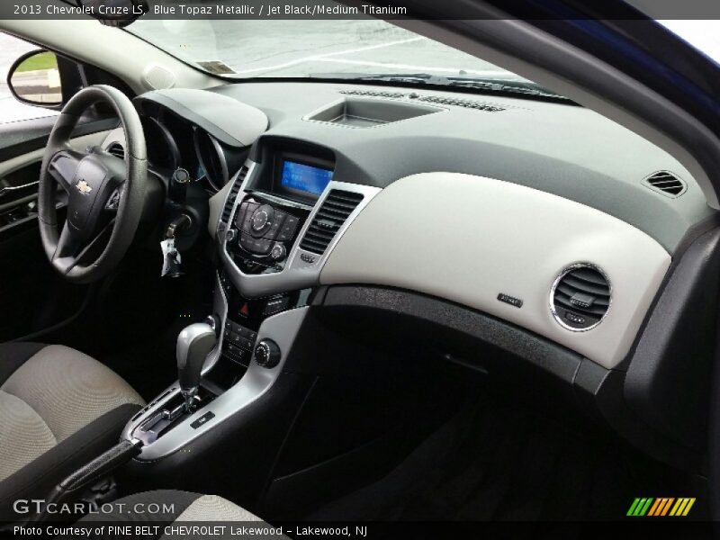 Blue Topaz Metallic / Jet Black/Medium Titanium 2013 Chevrolet Cruze LS