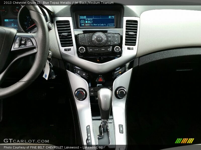 Blue Topaz Metallic / Jet Black/Medium Titanium 2013 Chevrolet Cruze LS