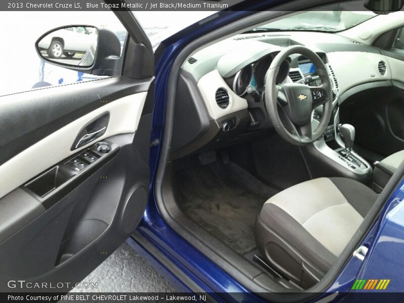 Blue Topaz Metallic / Jet Black/Medium Titanium 2013 Chevrolet Cruze LS