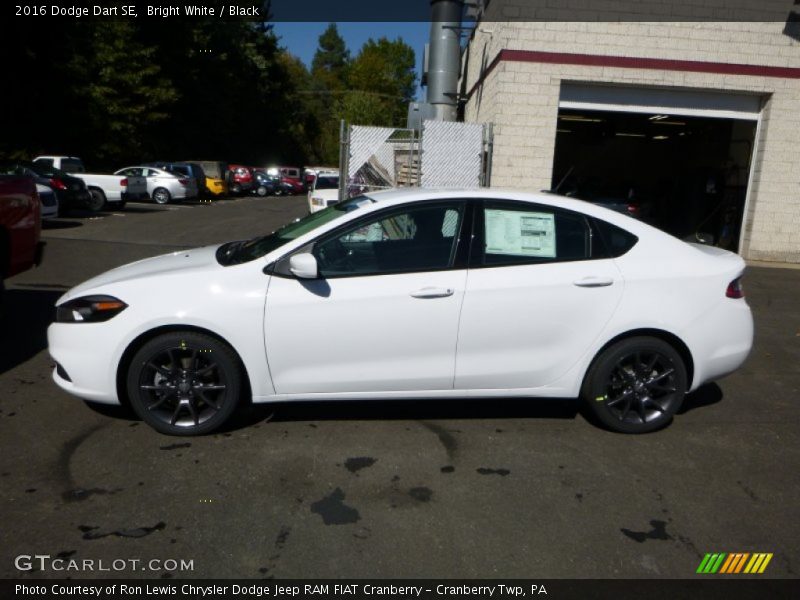 Bright White / Black 2016 Dodge Dart SE