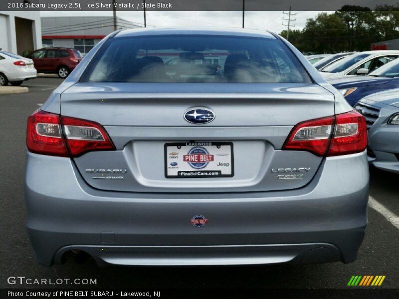Ice Silver Metallic / Slate Black 2016 Subaru Legacy 2.5i