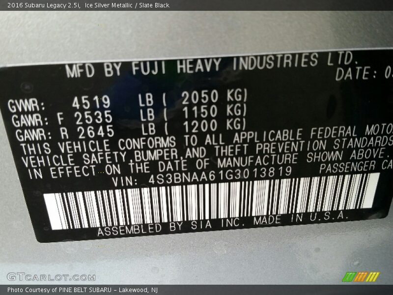 Ice Silver Metallic / Slate Black 2016 Subaru Legacy 2.5i