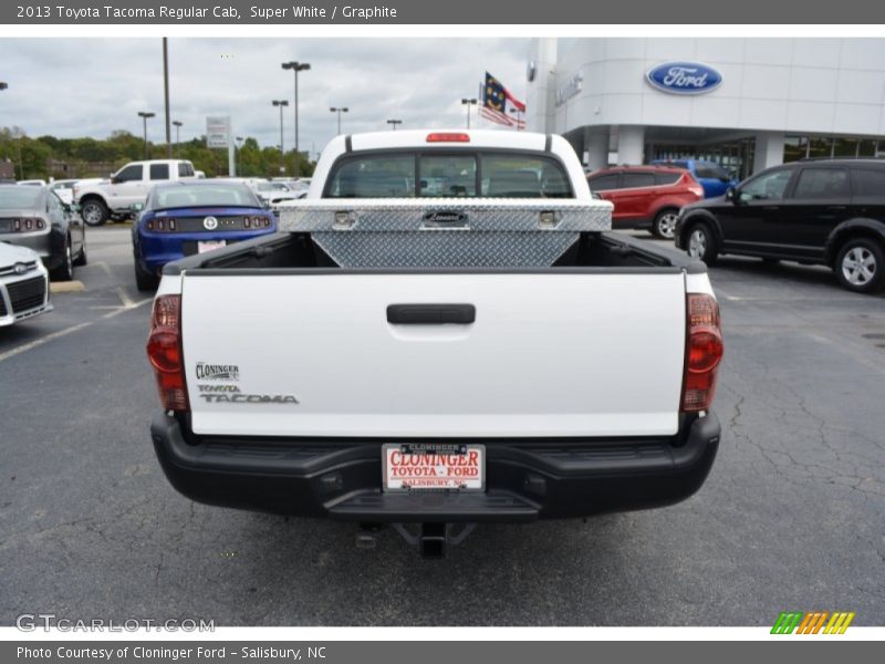 Super White / Graphite 2013 Toyota Tacoma Regular Cab