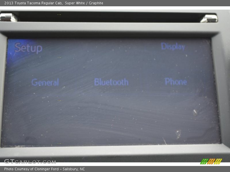 Super White / Graphite 2013 Toyota Tacoma Regular Cab