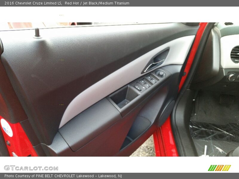 Red Hot / Jet Black/Medium Titanium 2016 Chevrolet Cruze Limited LS