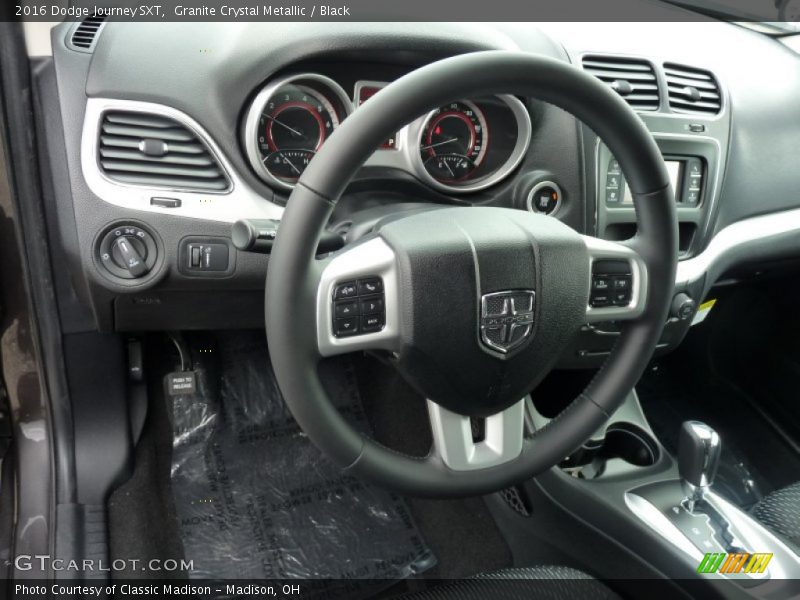 Granite Crystal Metallic / Black 2016 Dodge Journey SXT