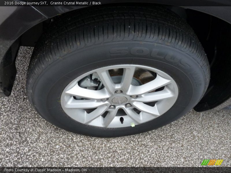 Granite Crystal Metallic / Black 2016 Dodge Journey SXT