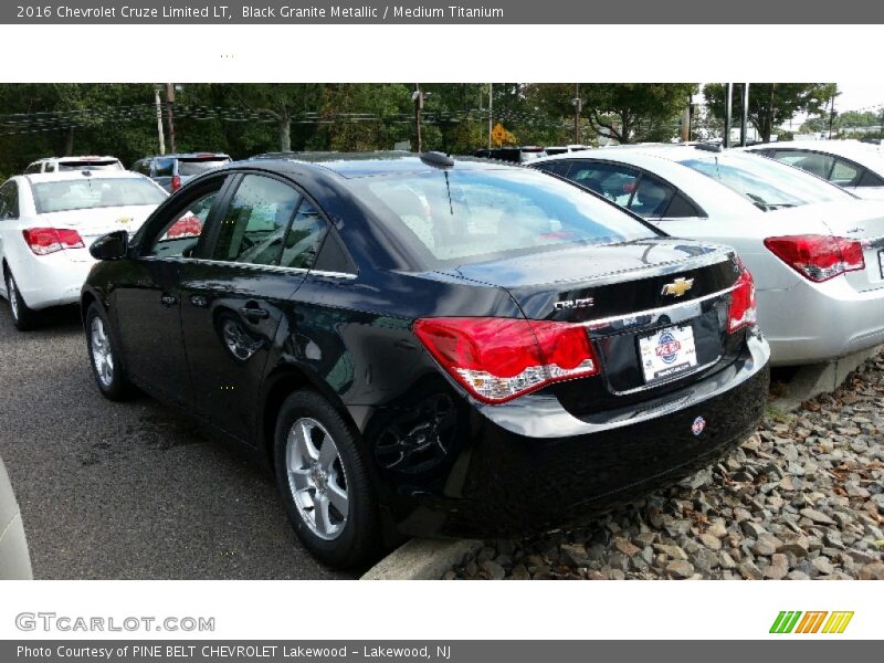 Black Granite Metallic / Medium Titanium 2016 Chevrolet Cruze Limited LT
