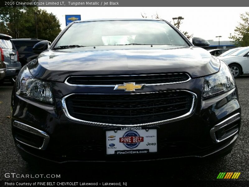 Tungsten Metallic / Jet Black 2016 Chevrolet Cruze Limited LT