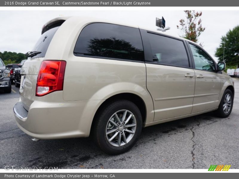 Cashmere/Sandstone Pearl / Black/Light Graystone 2016 Dodge Grand Caravan SE