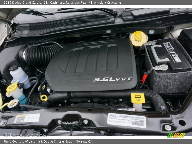 Cashmere/Sandstone Pearl / Black/Light Graystone 2016 Dodge Grand Caravan SE