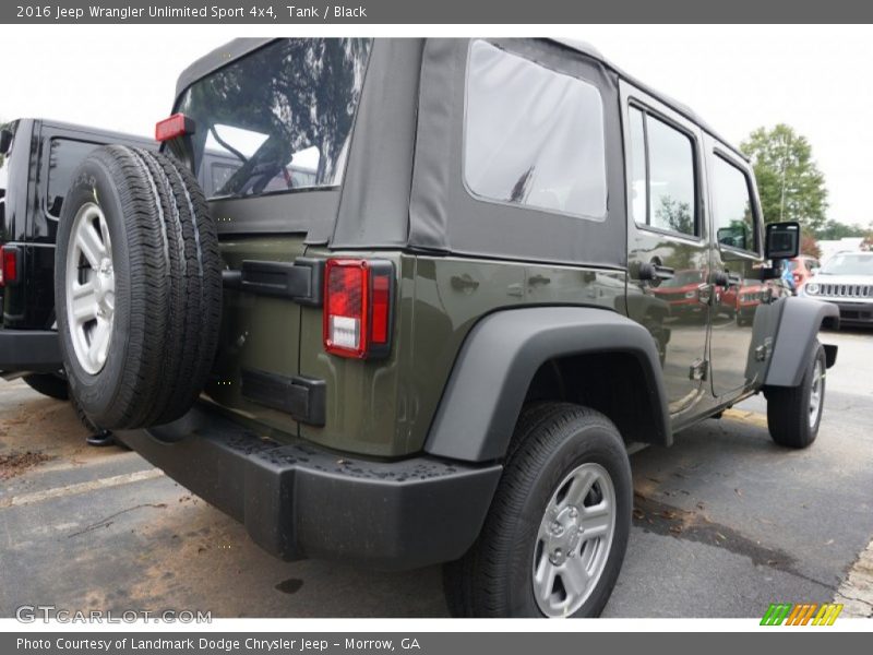 Tank / Black 2016 Jeep Wrangler Unlimited Sport 4x4