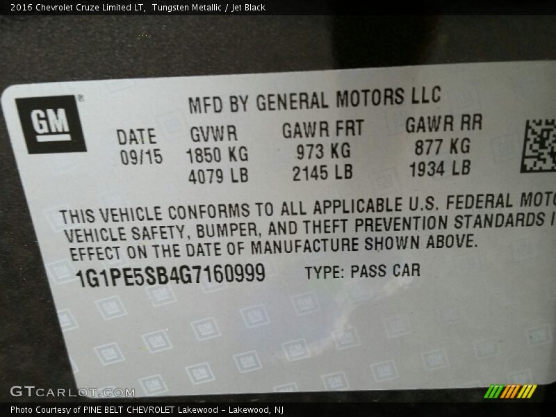 Tungsten Metallic / Jet Black 2016 Chevrolet Cruze Limited LT