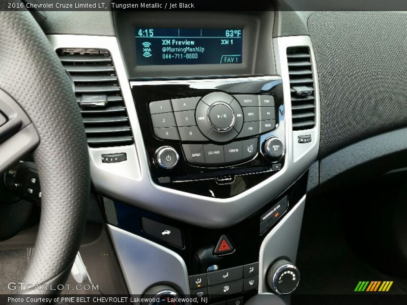 Tungsten Metallic / Jet Black 2016 Chevrolet Cruze Limited LT