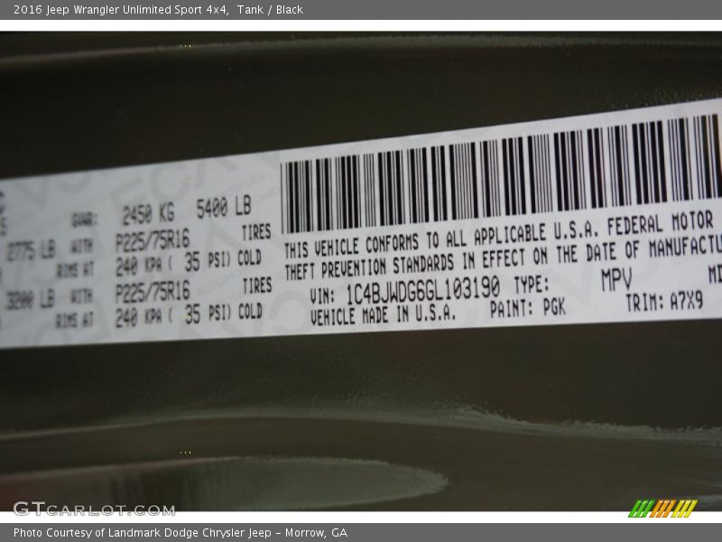 Tank / Black 2016 Jeep Wrangler Unlimited Sport 4x4