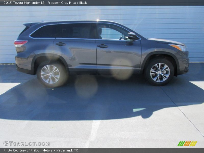 Predawn Gray Mica / Black 2015 Toyota Highlander LE