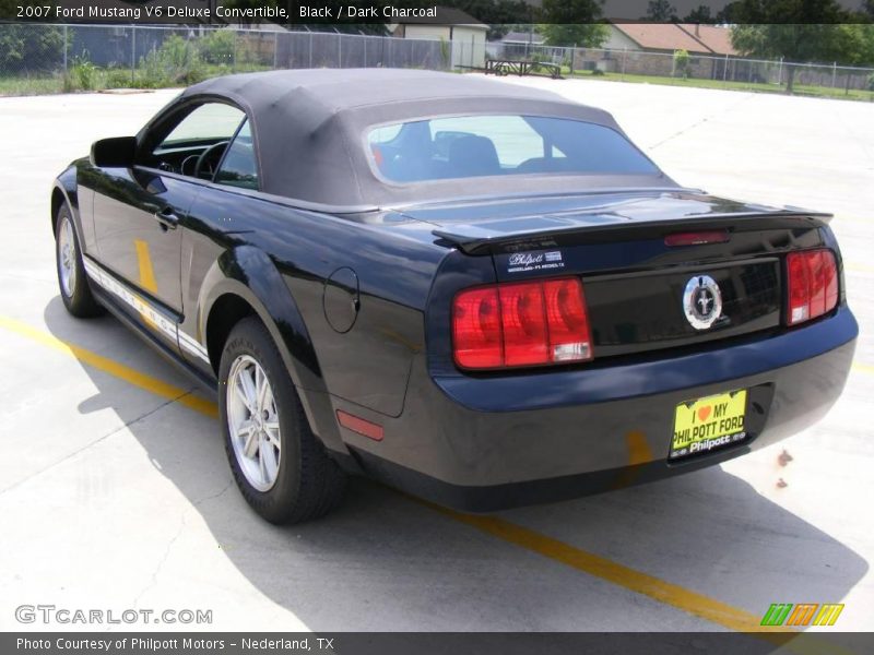 Black / Dark Charcoal 2007 Ford Mustang V6 Deluxe Convertible