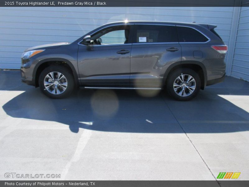 Predawn Gray Mica / Black 2015 Toyota Highlander LE