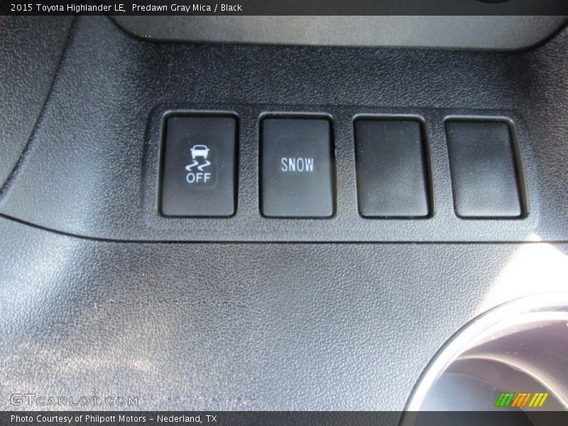 Predawn Gray Mica / Black 2015 Toyota Highlander LE